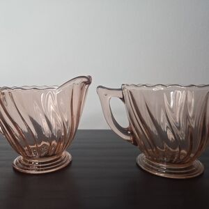 Pink Swirl Depression Sugar And Creamer Glass Set